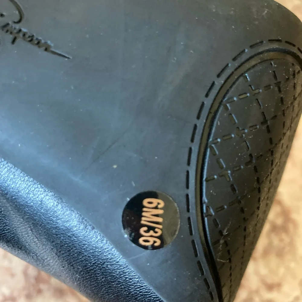 Black high heels by Jessica Simpson
